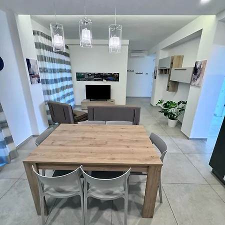 37suited Apartmán *